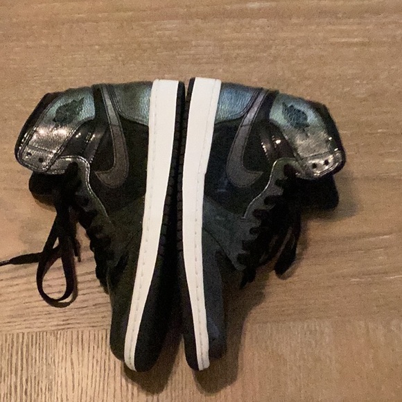 Jordan 1 Retro Black Patent High Tops Size 8.5 - Picture 7 of 13